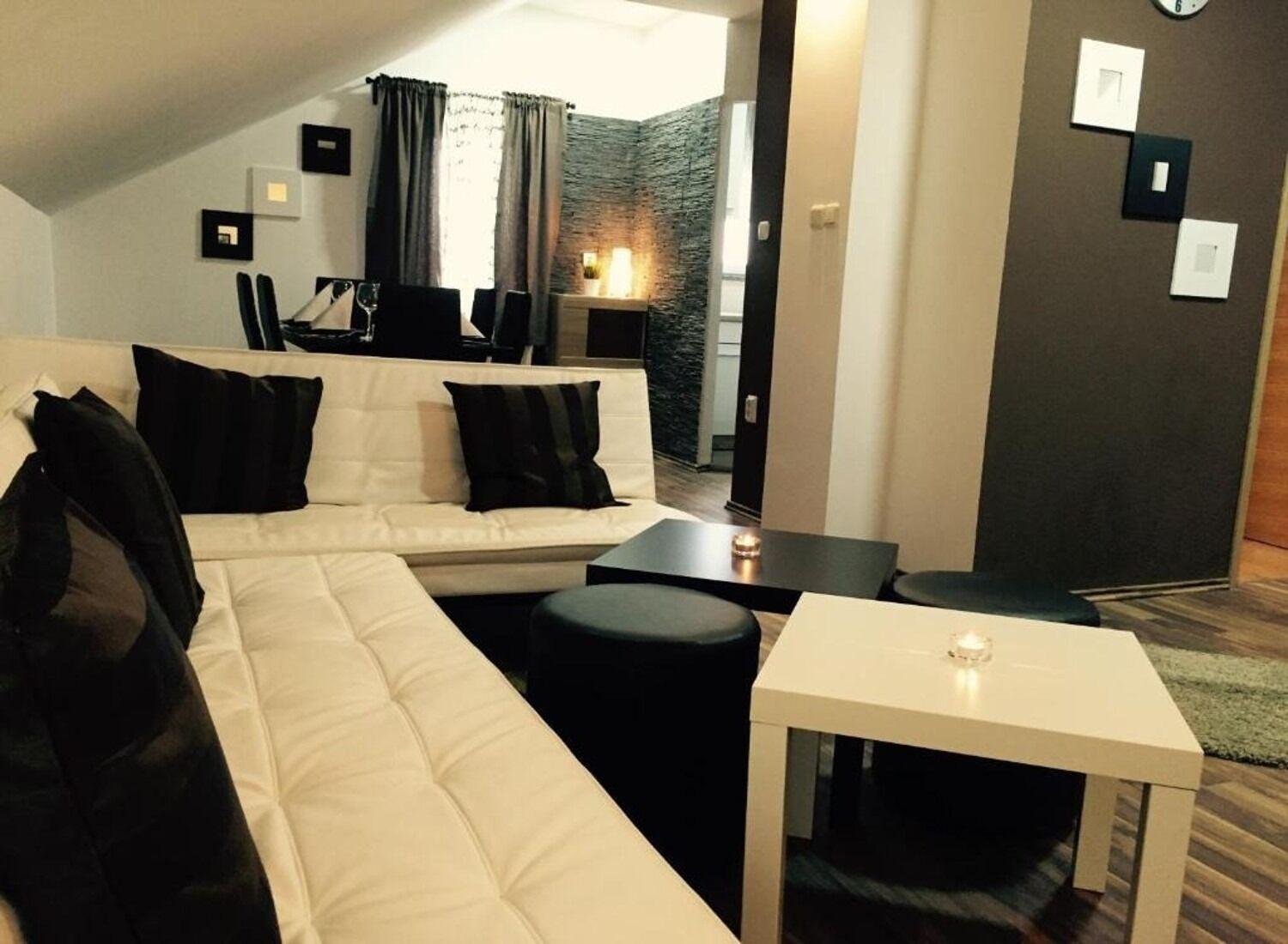 Apartments San - With Pool; ราโควิซา ภายนอก รูปภาพ
